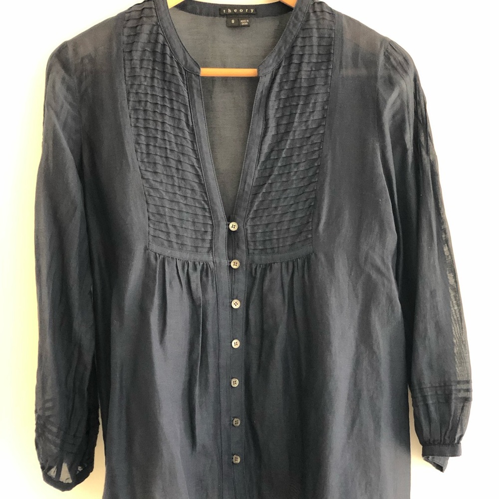Cute linen top!